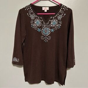 Quacker Factory Brown Top with Turquoise style beads, silver sequins Size XS